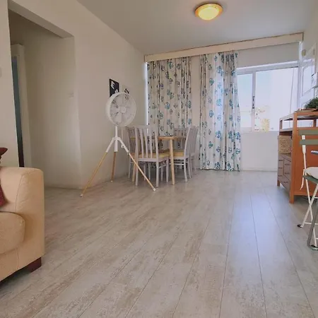 Almeria Apartment *